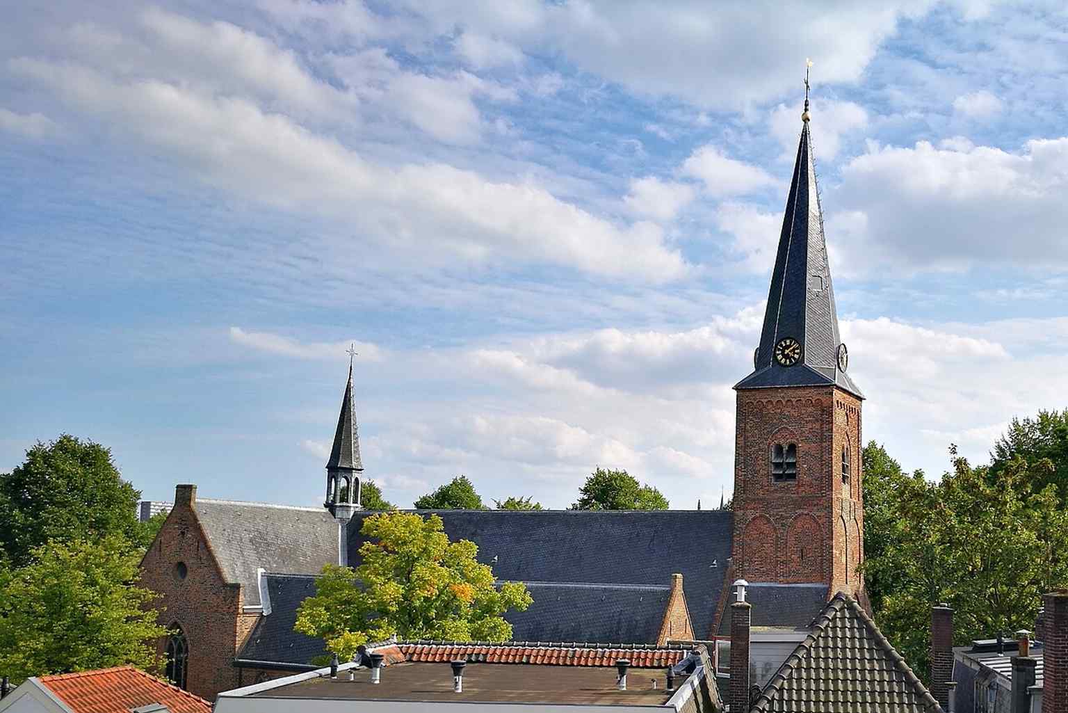 A clear exterior view of the Geertekerk from 2017, showcasing its sober, almost village-like character after the 1954-1956 restoration.