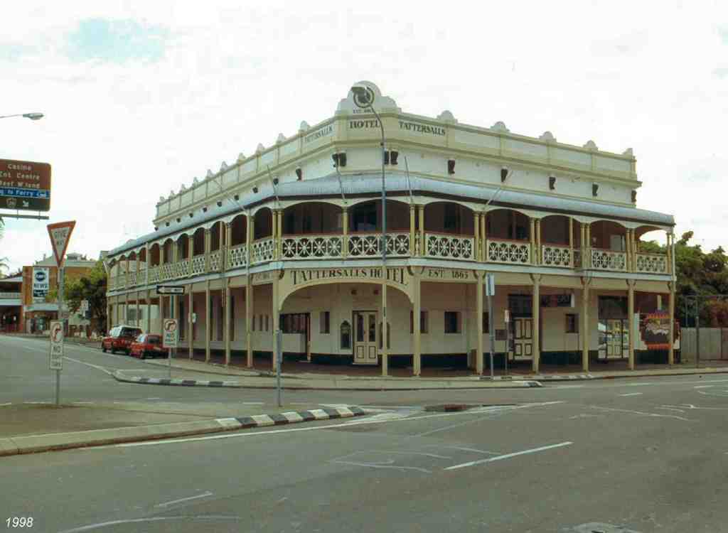 Tattersalls Hotel, Townsville