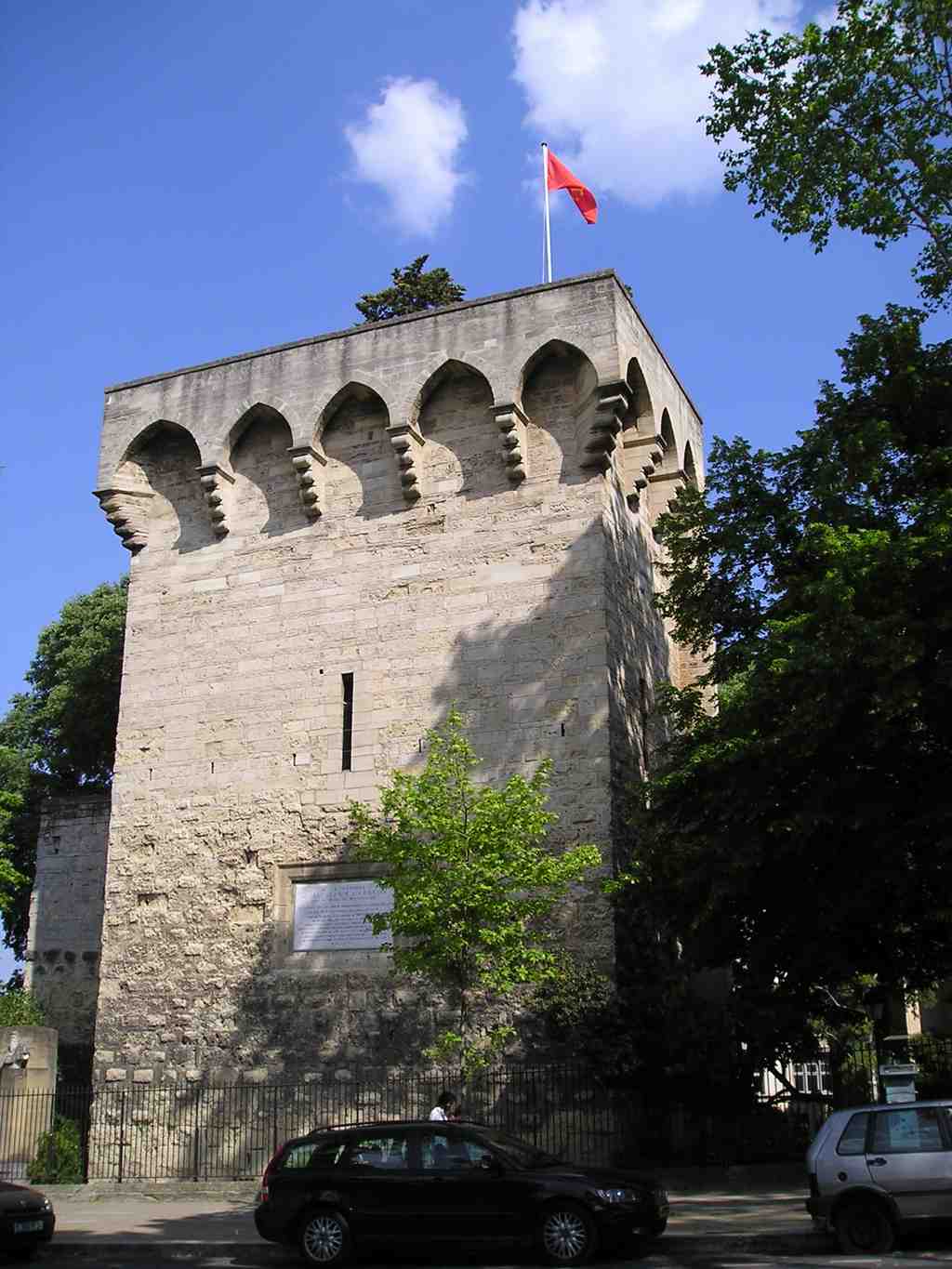 Pine tower square