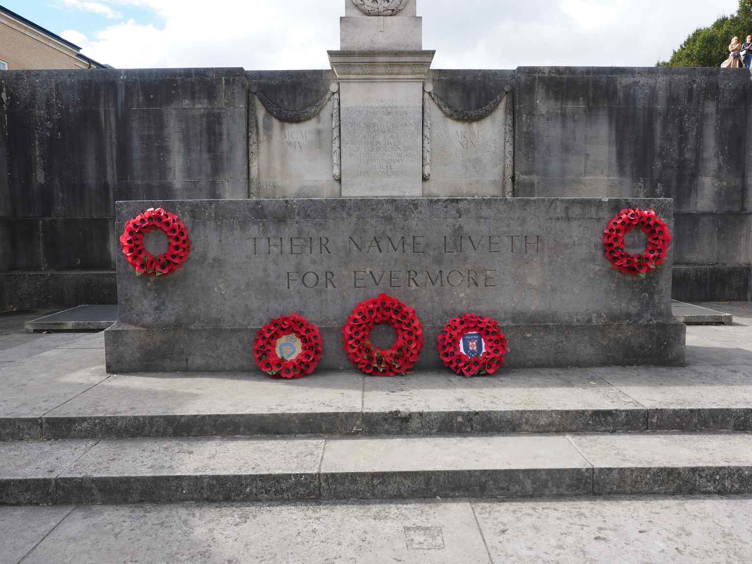 The altar-like Stone of Remembrance sits quietly at the center of the memorial's recess, offering a focused space for reflection (2022).