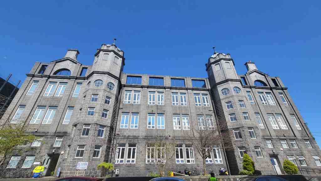 Aberdeen Mosque and Islamic Centre