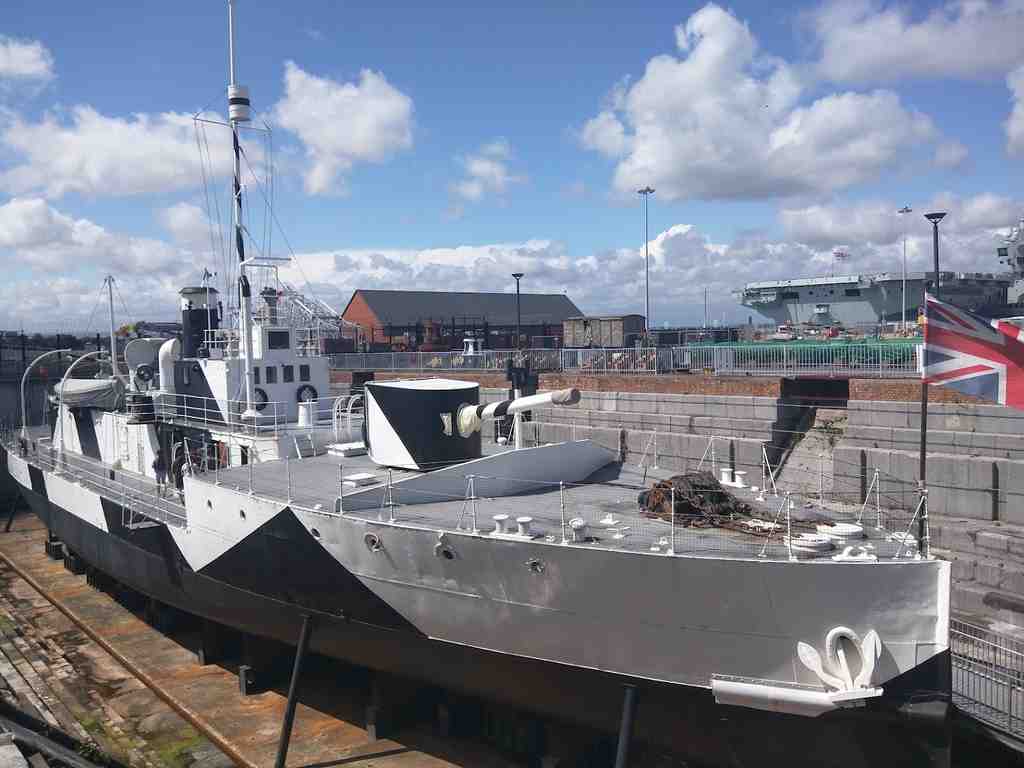 HMS M.33