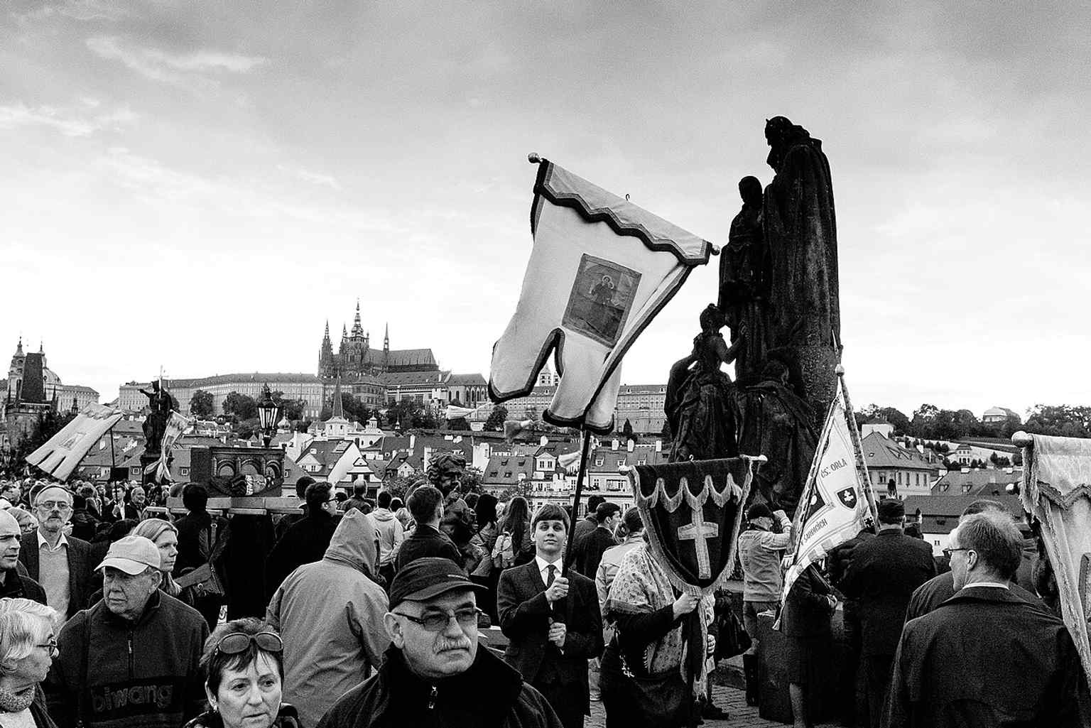 A striking black and white rendition of the statuary, highlighting Karel Dvořák's strongly composed figures and the artistic sensibilities of the First Czechoslovak Republic.