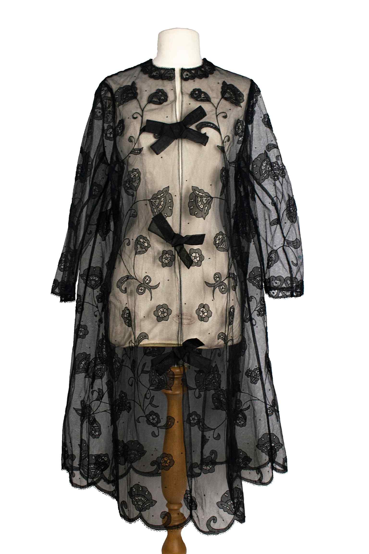 This 'Illusion' kaftan by Sybil Connolly is part of the extensive collection of her designs, including 45 textile pieces, donated to the museum.