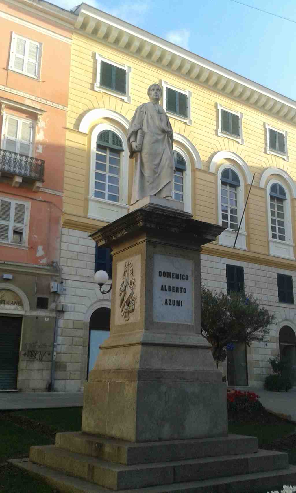 Azuni Square