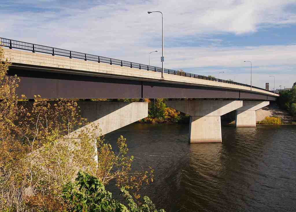 Veterans Bridge