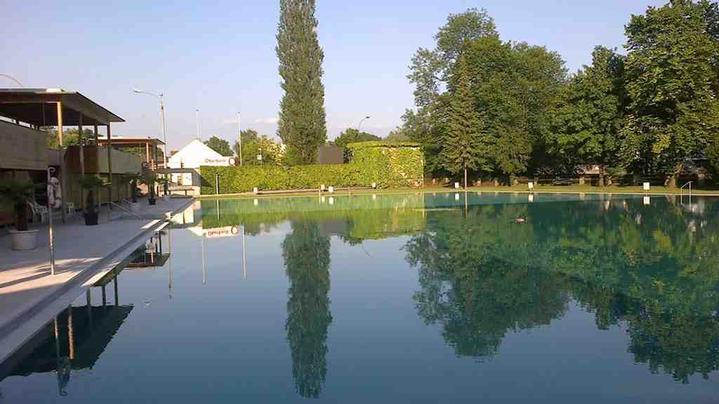 Steyr Swimming School