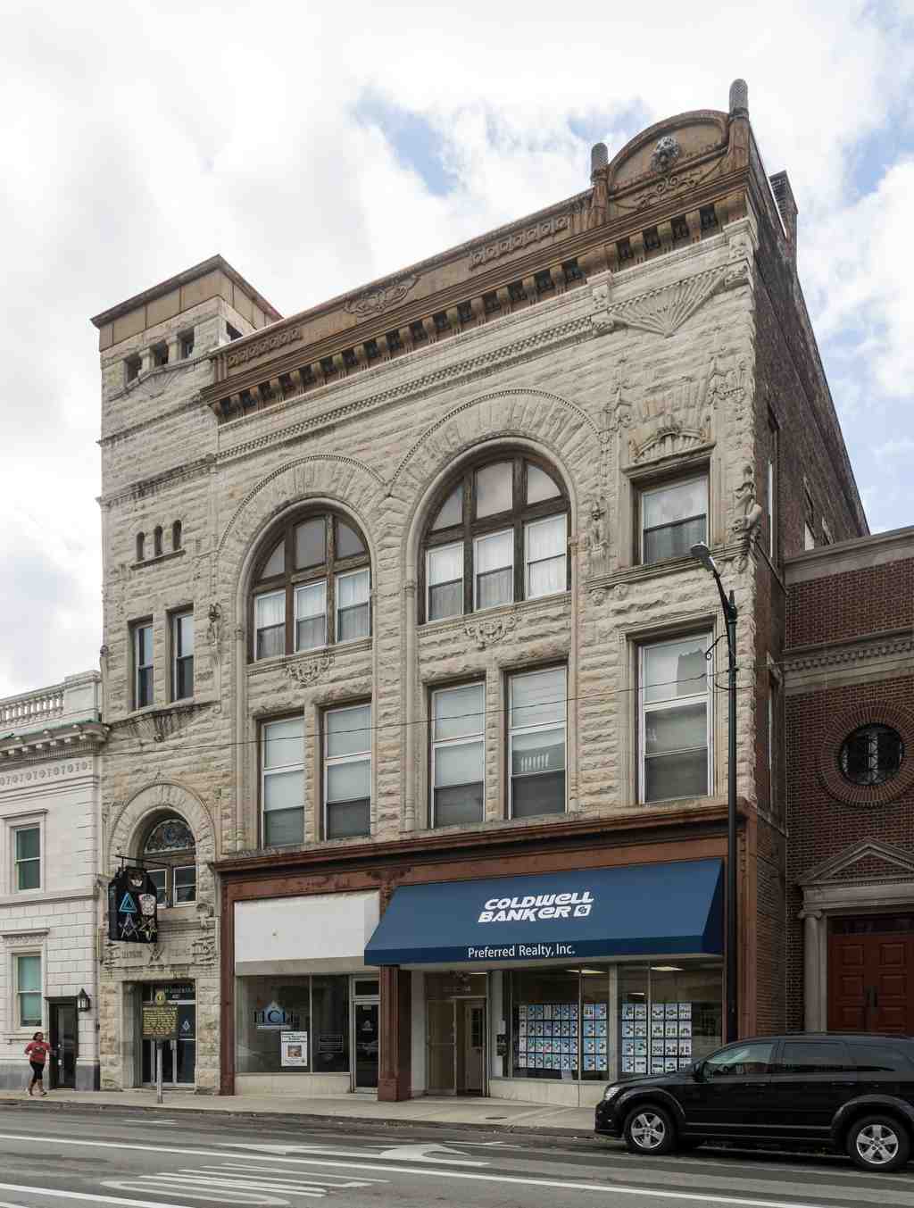 Frankfort Commercial Historic District