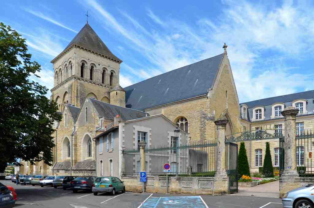 Church of Saint-Laon in Thouars