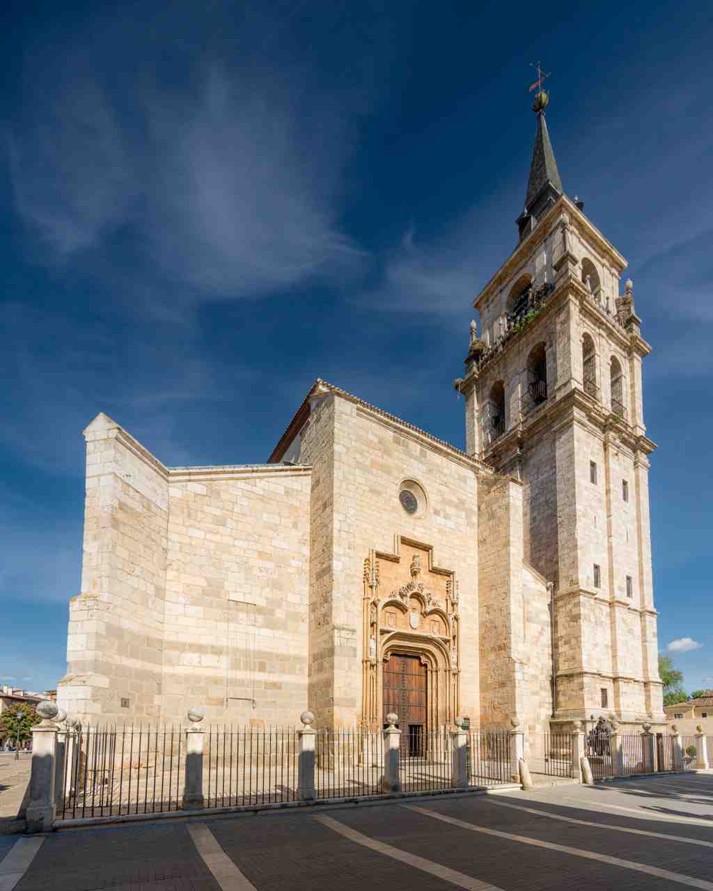 Catedral Magistral de los Santos Justo y Pastor