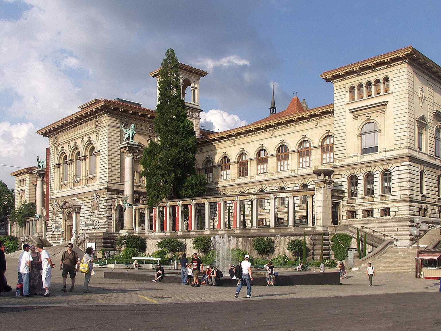 The main façade of Palais de Rumine in Lausanne, the Florentine-Renaissance landmark that once housed the University of Lausanne and now contains several museums.