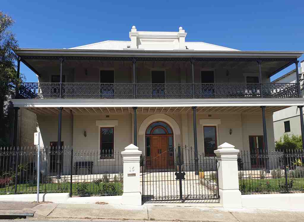 Coutt's Sailors Home
