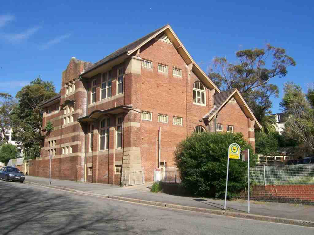 Old Newcastle East Public School