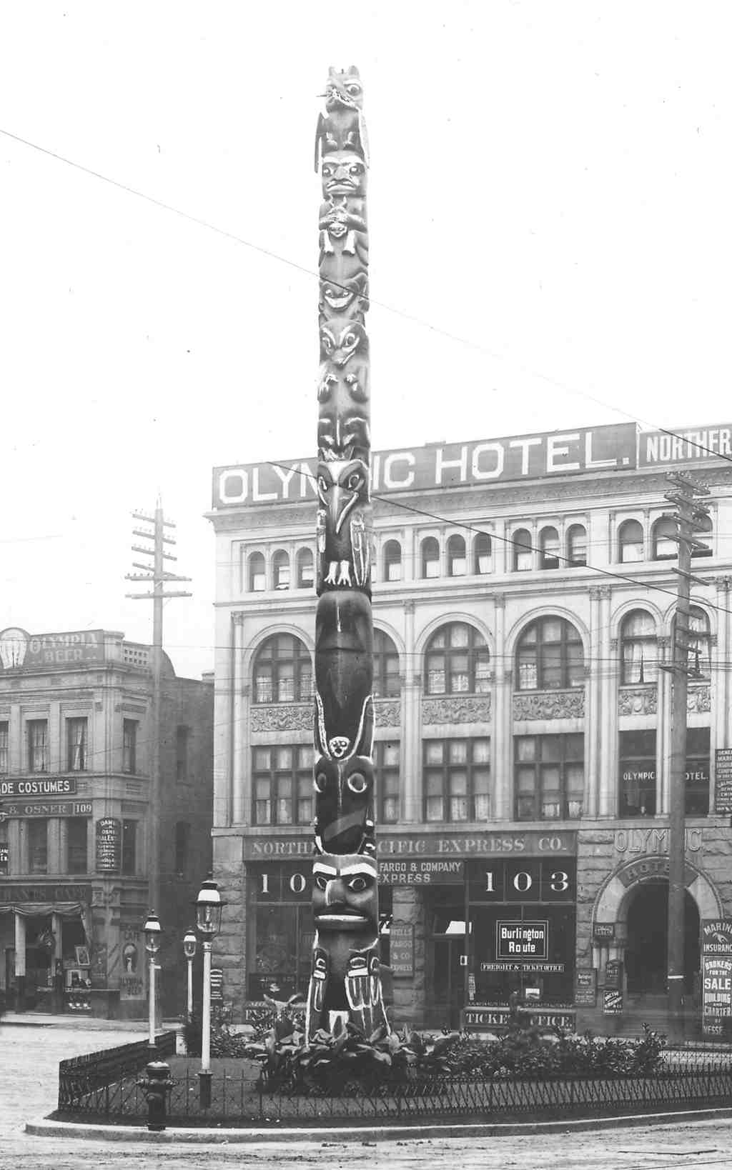 Pioneer Square Totem Pole
