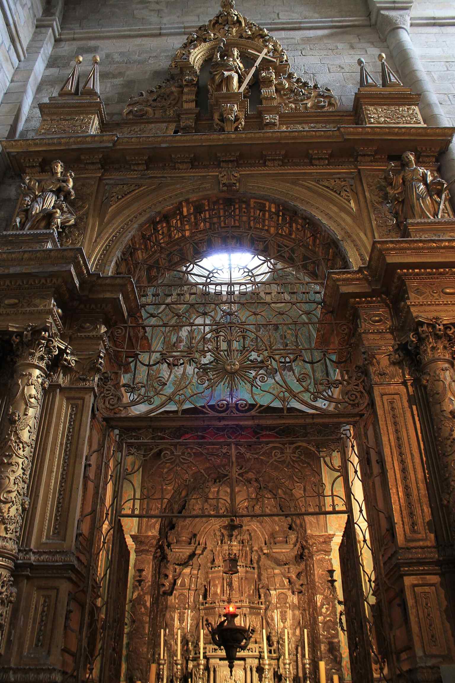A chapel interior in the cathedral complex, showing the Baroque-era sacred spaces that transformed the medieval building.