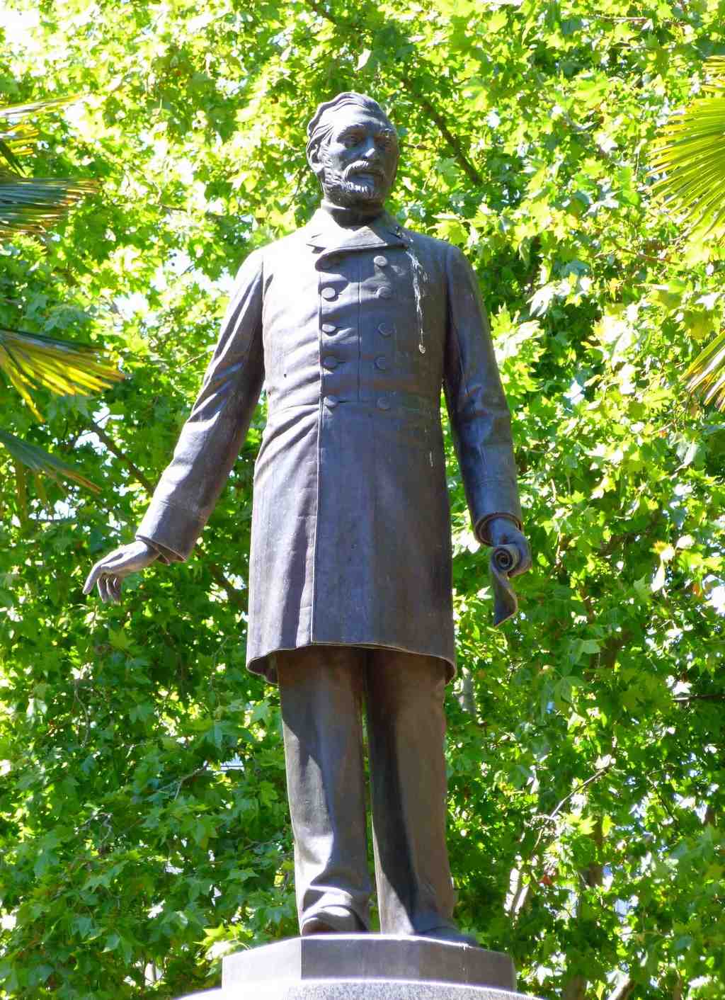 Monument to Sagasta