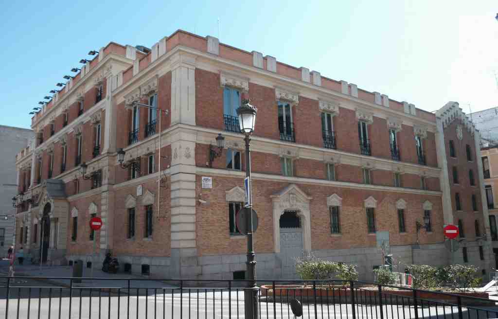 House of Jewels