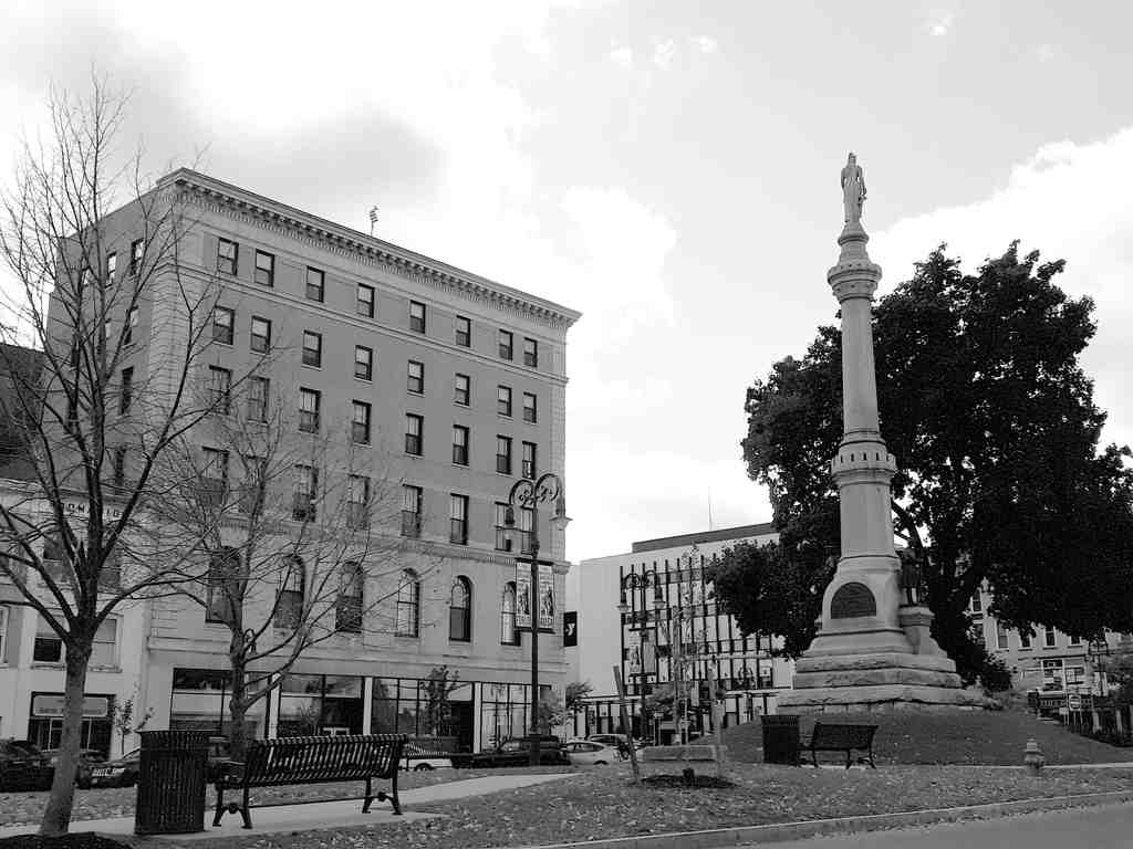 Soldiers and Sailors Monument