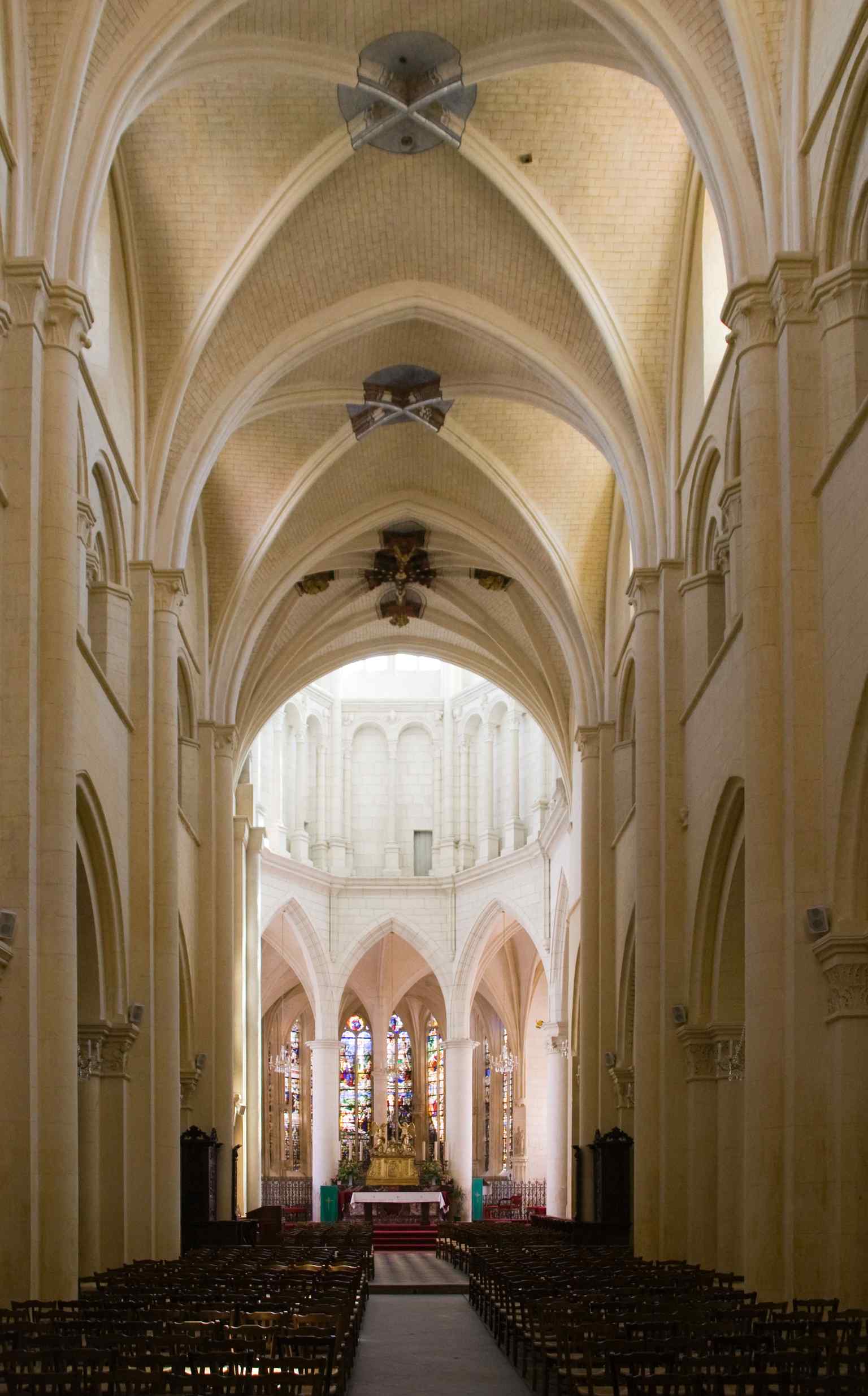 A general view of the interior showcases the church's complex history of continuous rebuilding and architectural evolution.