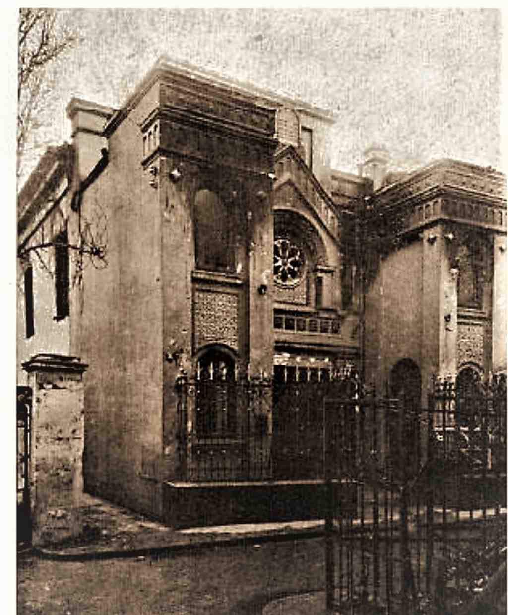 The "Choral" Temple