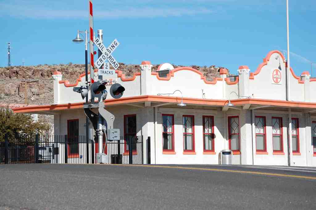 Kingman station