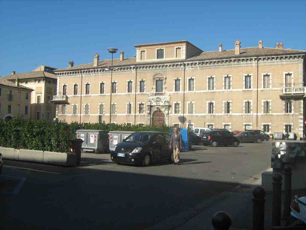 Palazzo Rasponi dalle Teste