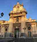 Basilica Satuario del Carmine
