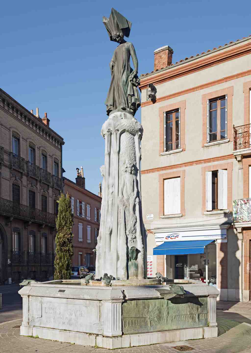 Fontaine Clémence Isaure