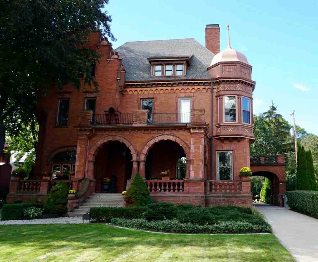 Jessie and John F. Kern House