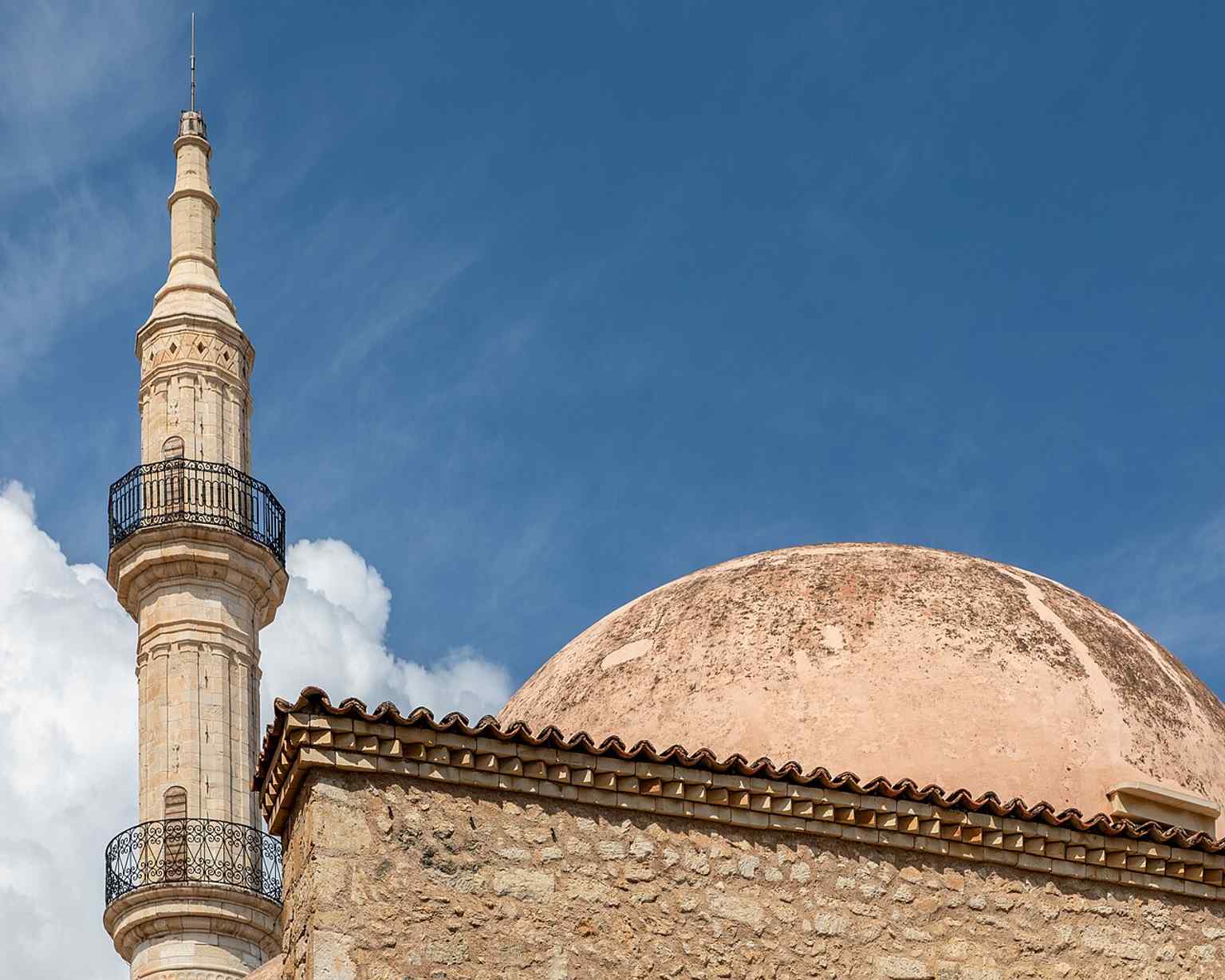 A wide view of the Neradje Mosque, originally a Catholic monastery and later repurposed as a music school in Rethymno, Crete.