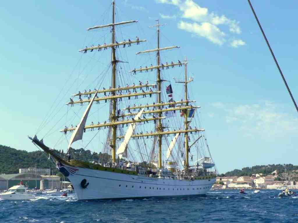 Toulon Sails of Legend 2007
