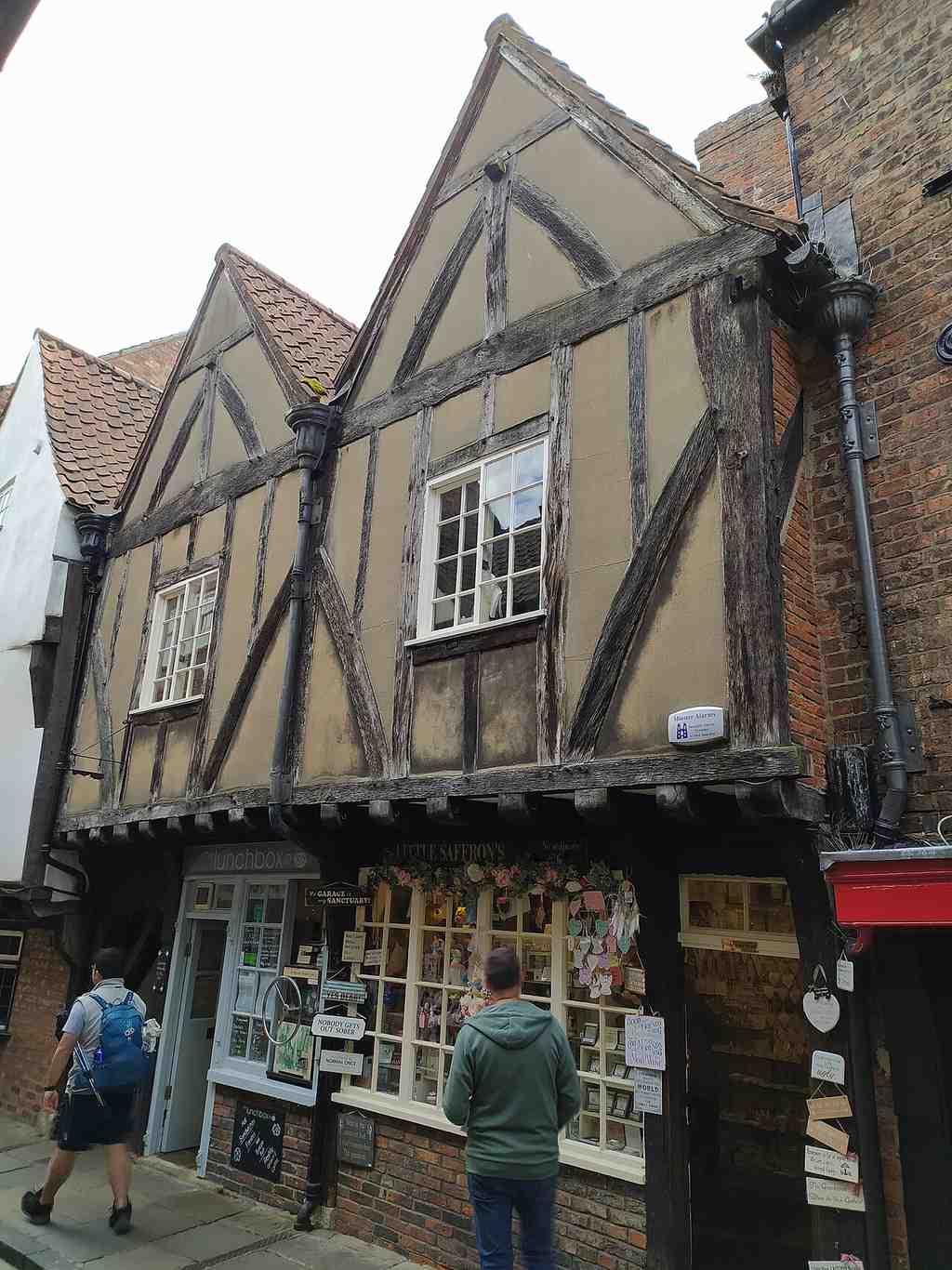37–38 The Shambles