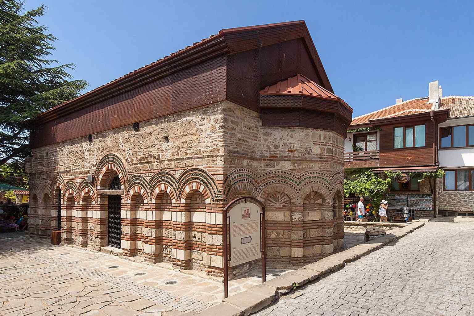A clear view of the Church of Saint Paraskevi’s façade, a small but important UNESCO-listed monument in Old Nesebar.