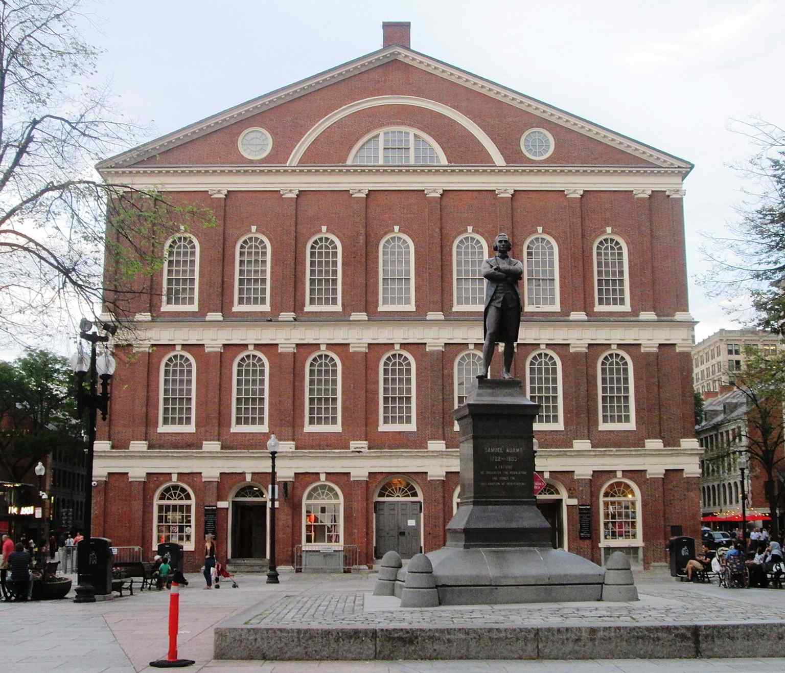 A classic full view of Faneuil Hall, the 1742 meeting hall nicknamed the “Cradle of Liberty” for the revolutionary speeches held inside.