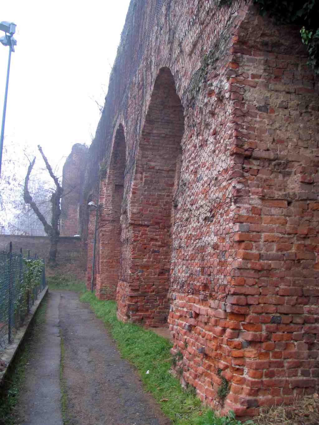 Muren van Asti