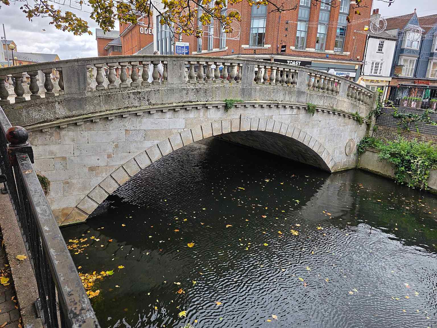 A closer look at the same bridge, useful for seeing its stonework and the elegant 18th-century structure linked to John Johnson.