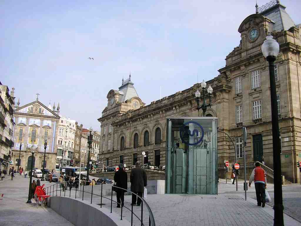 São Bento station