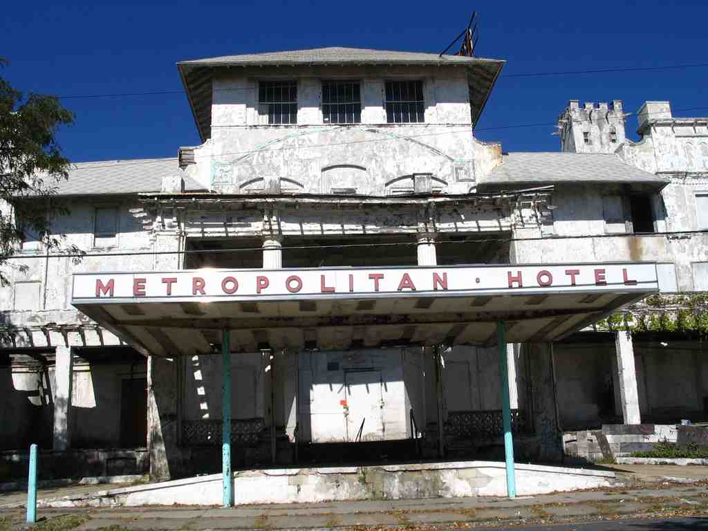 Metropolitan Hotel