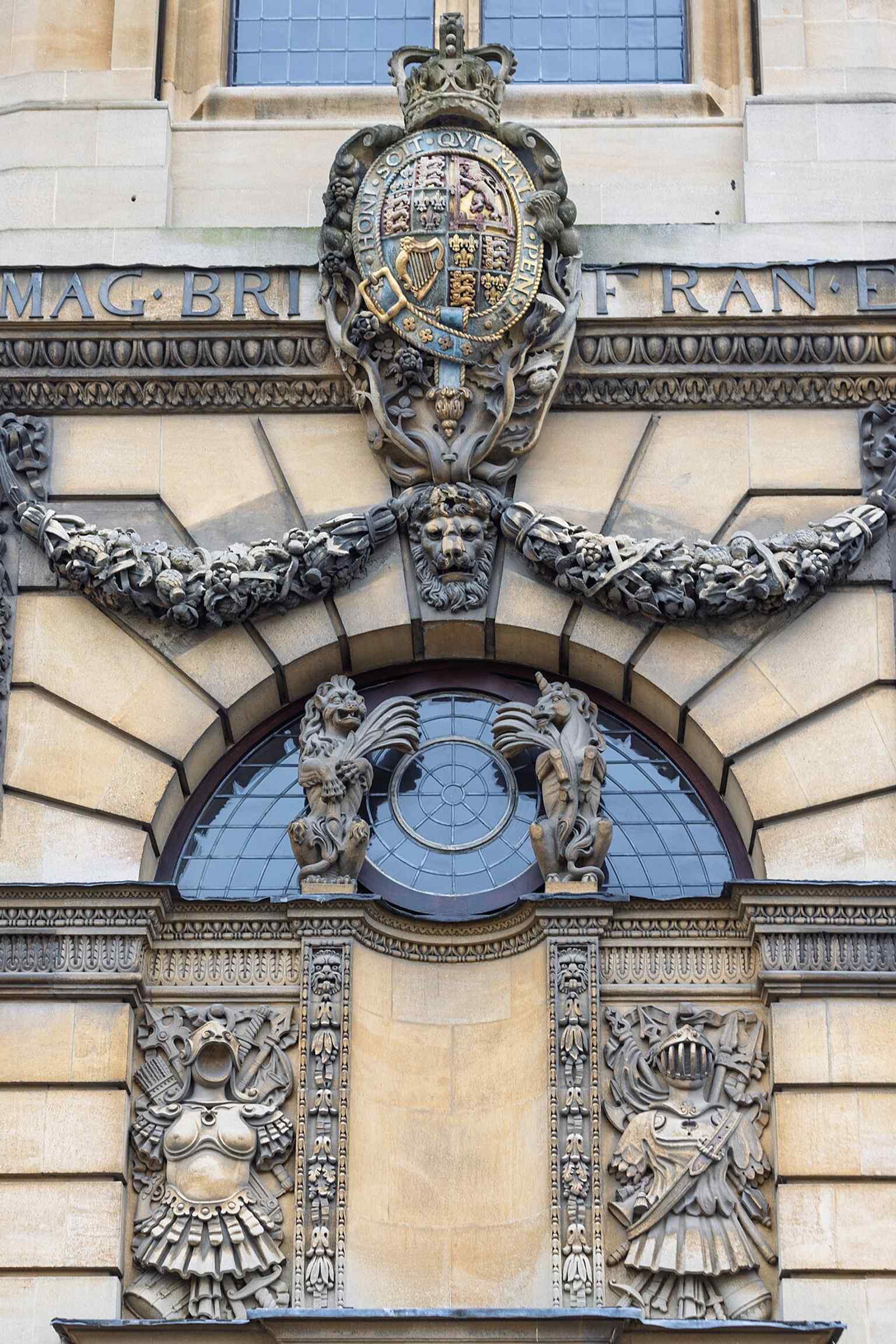 A close look at the Sheldonian’s stonework and façade detail, showing the refined Classical design that broke from Oxford’s Gothic past.