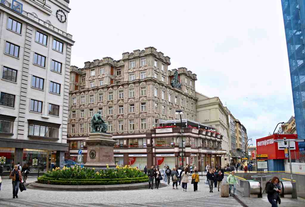 Statue of Josef Jungmann