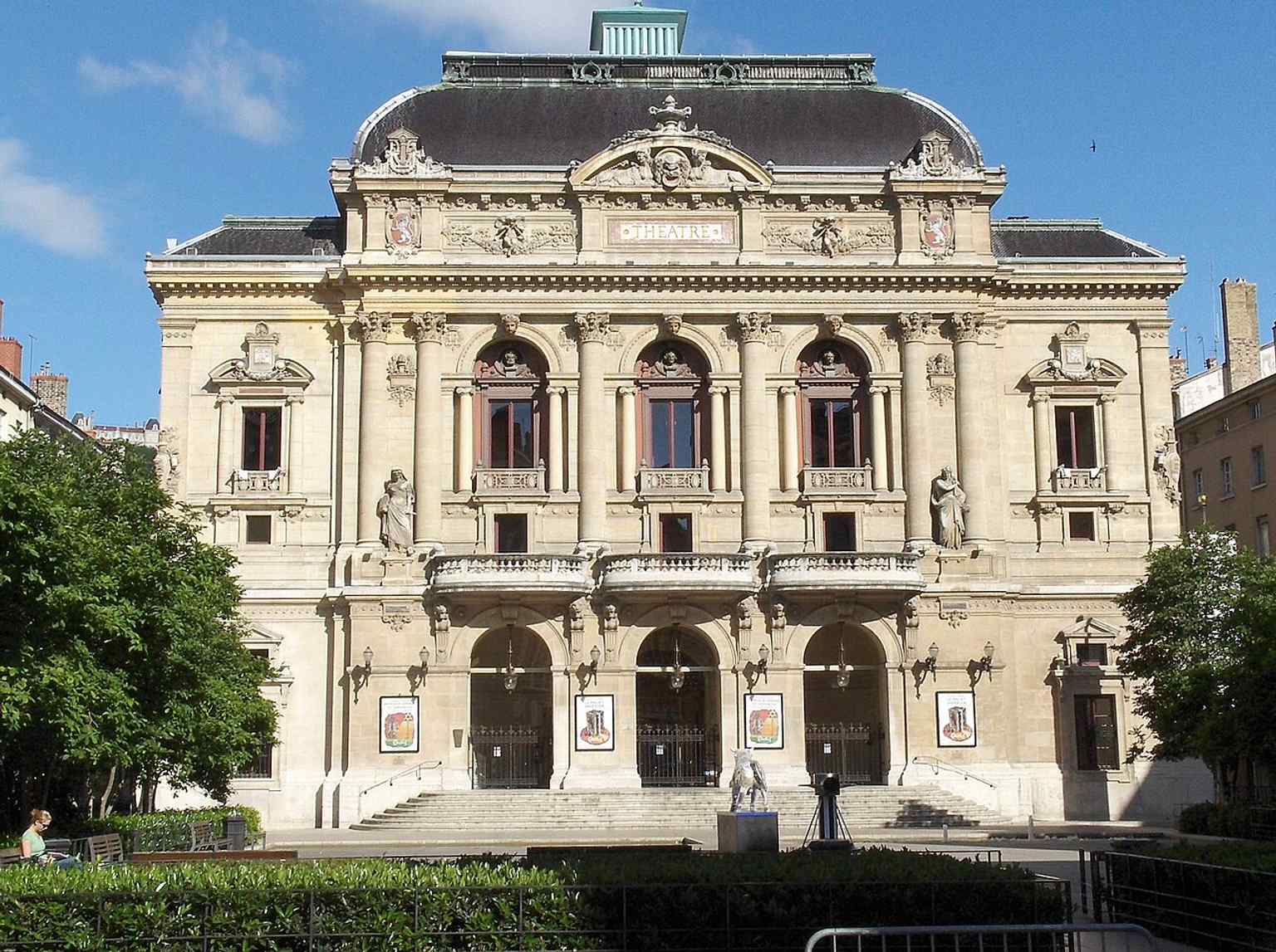 A clear daytime view of the theatre façade, useful as a straightforward reference image.