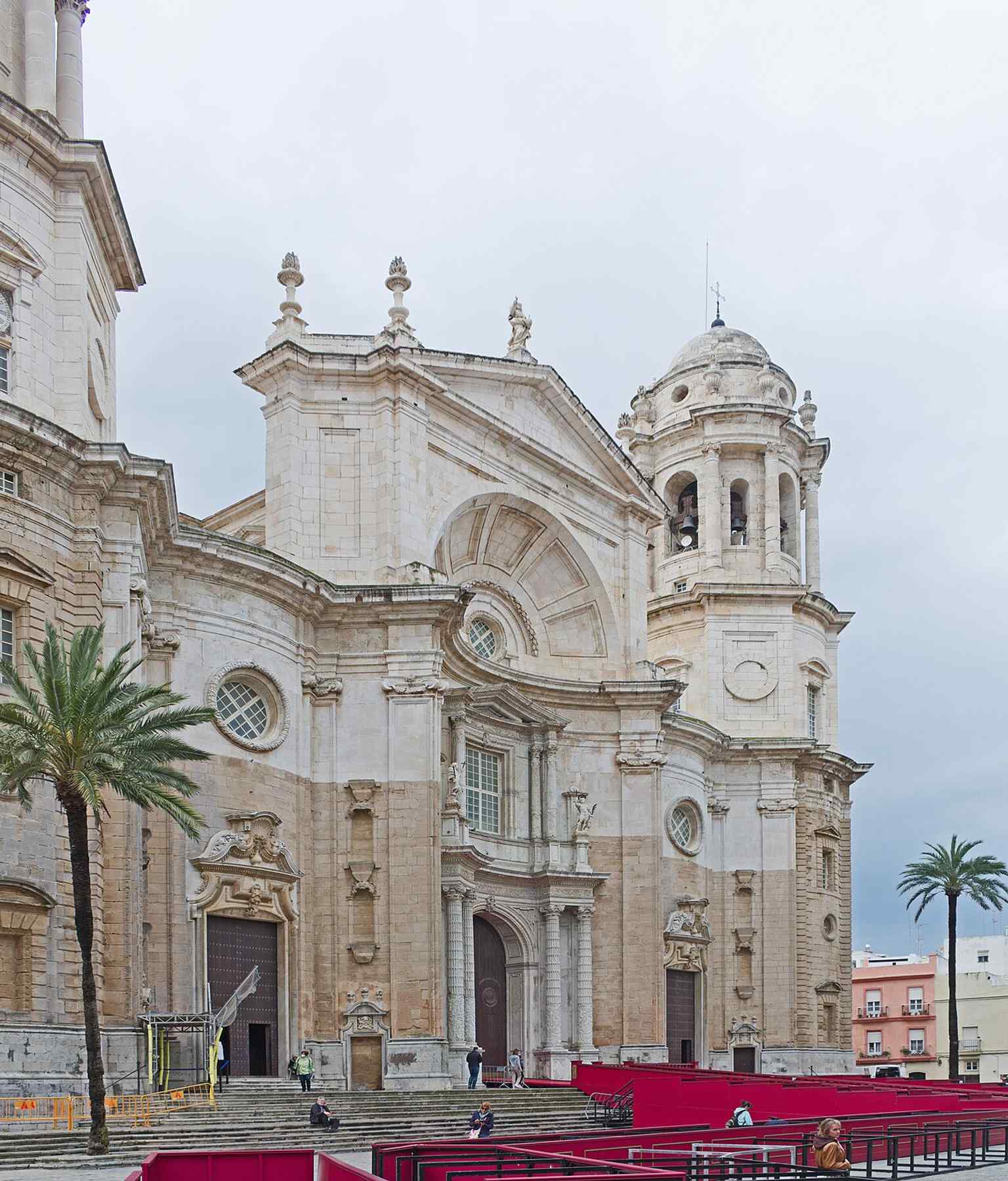 The façade seen in full, highlighting the cathedral’s mix of styles shaped by more than a century of changing architects.