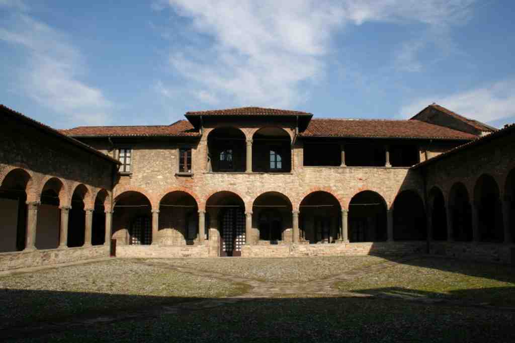 Convento di San Francesco | Museo della fotografia Sestini | Bergamo 900