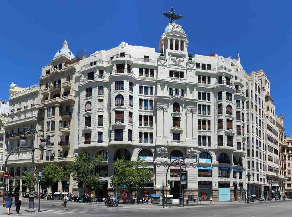La Unión y el Fénix Building