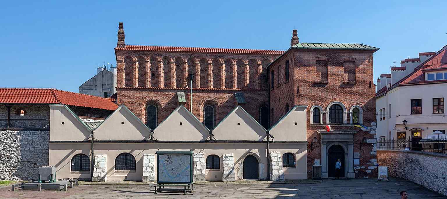 Modern front view of the Old Synagogue, now a museum branch of the Historical Museum of Kraków rather than an active house of prayer.