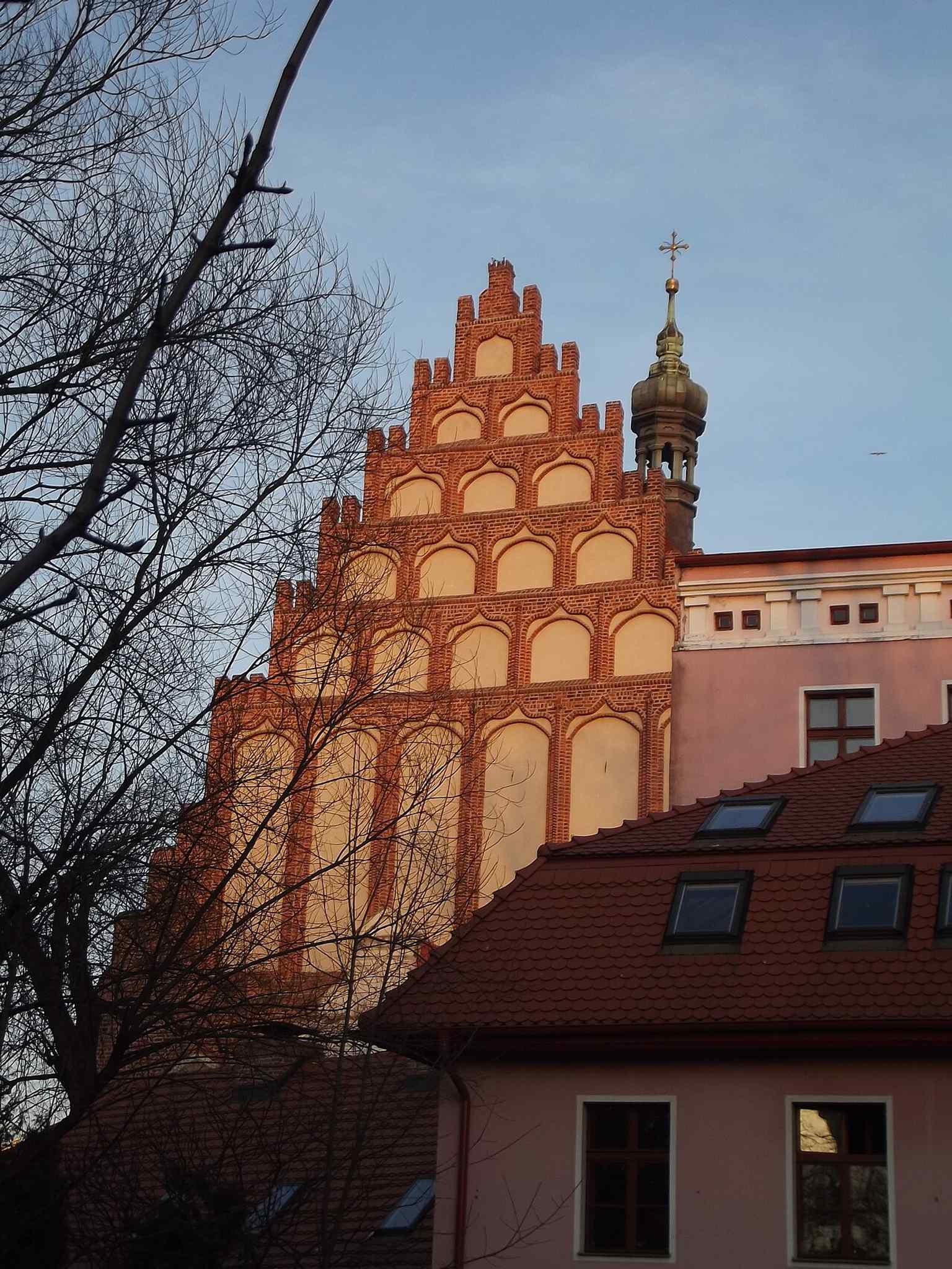Another broad exterior view that helps show the cathedral’s overall shape and scale in the old town.
