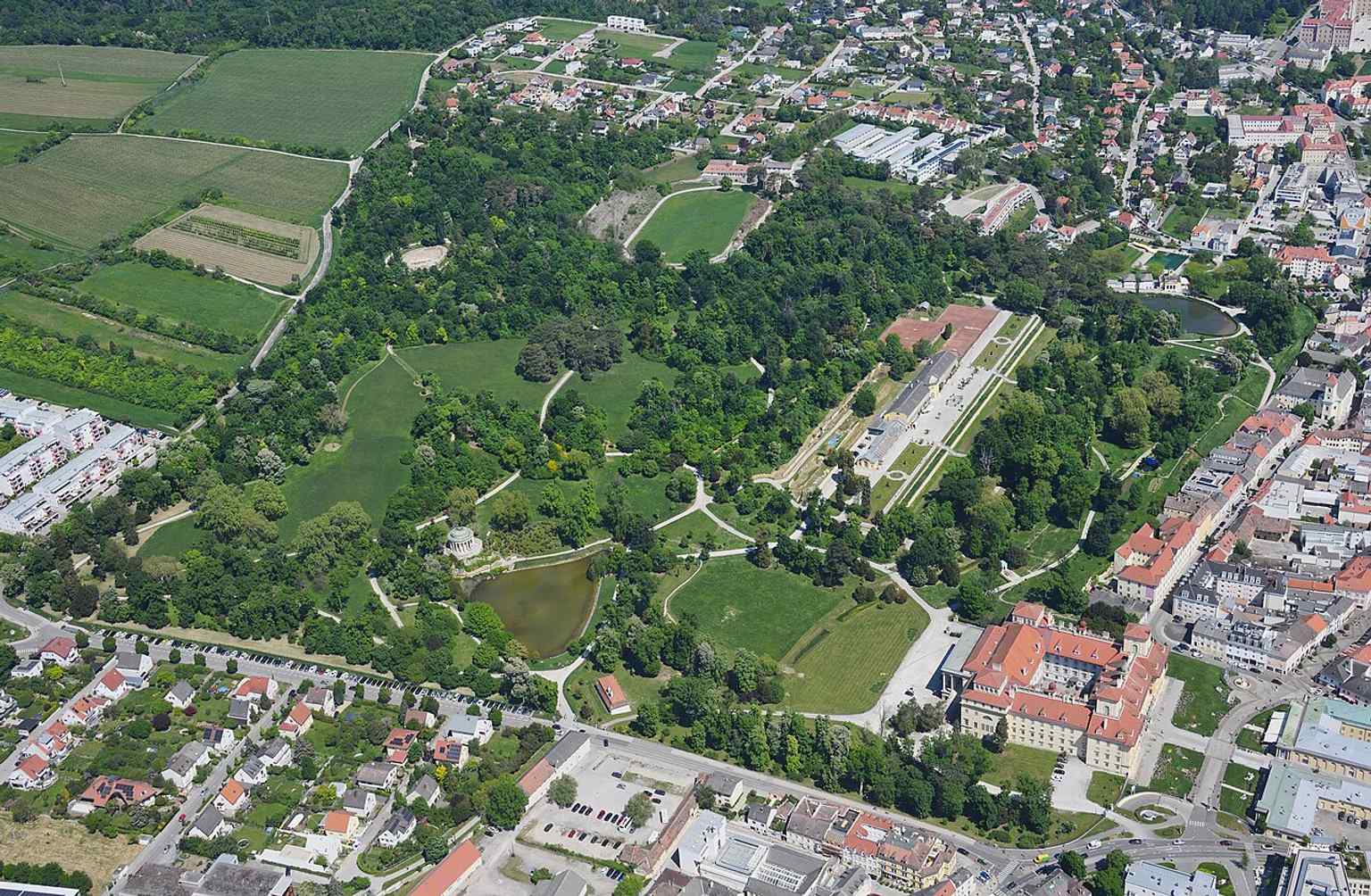 The castle park from above, highlighting the 50-hectare landscape garden that became one of Eisenstadt’s green landmarks.