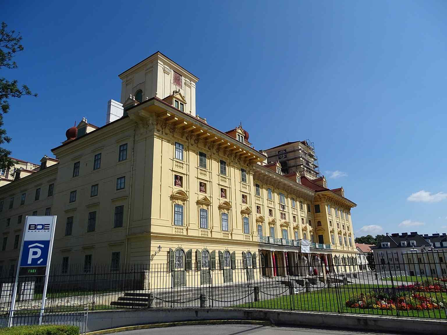 The main front toward Schlossplatz, where the palace presents its formal urban face after centuries of rebuilding.