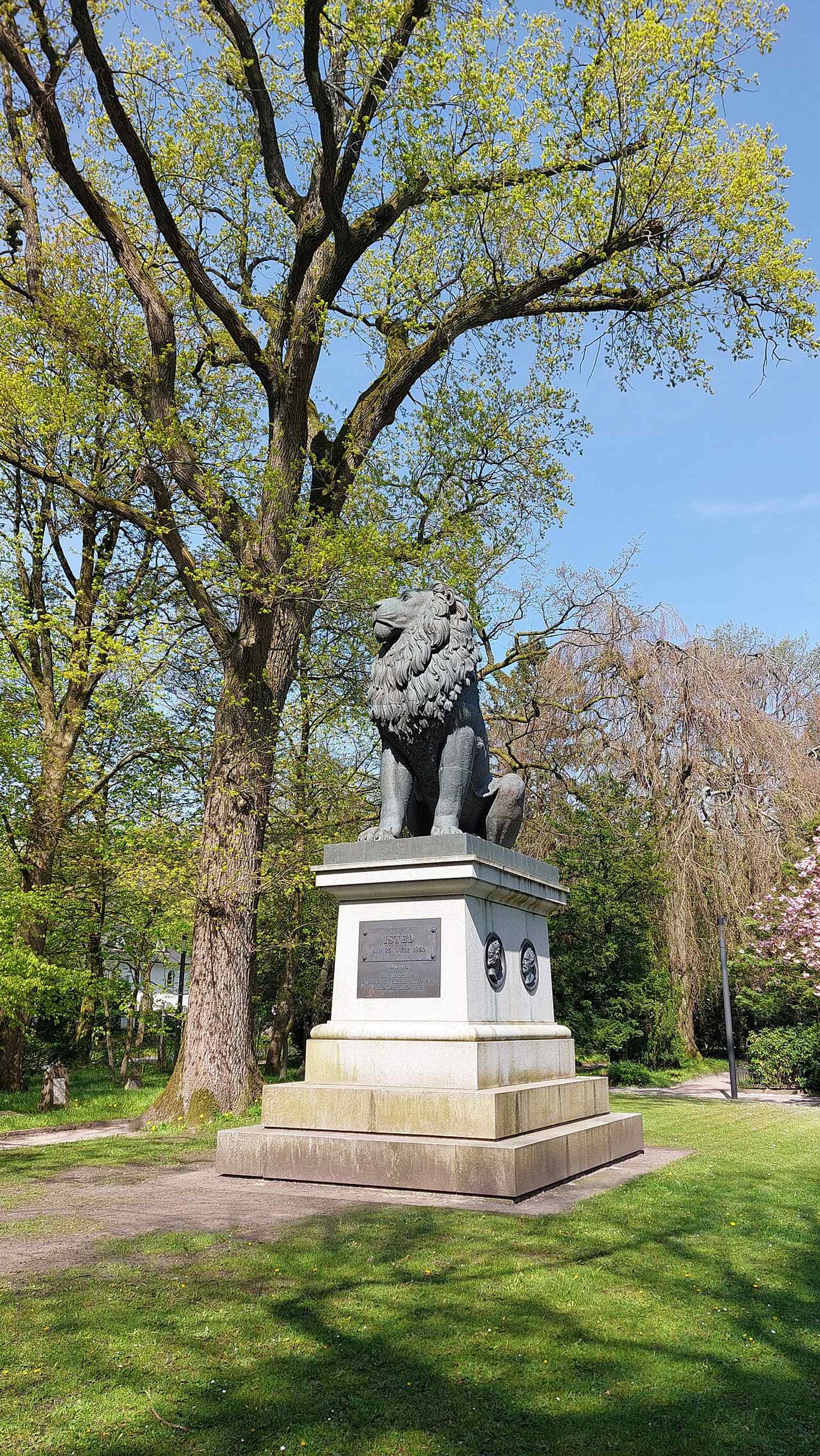 The Idstedt Lion at Flensburg’s Old Cemetery, where the monument returned in 2011 as a symbol of friendship and trust between Danes and Germans.
