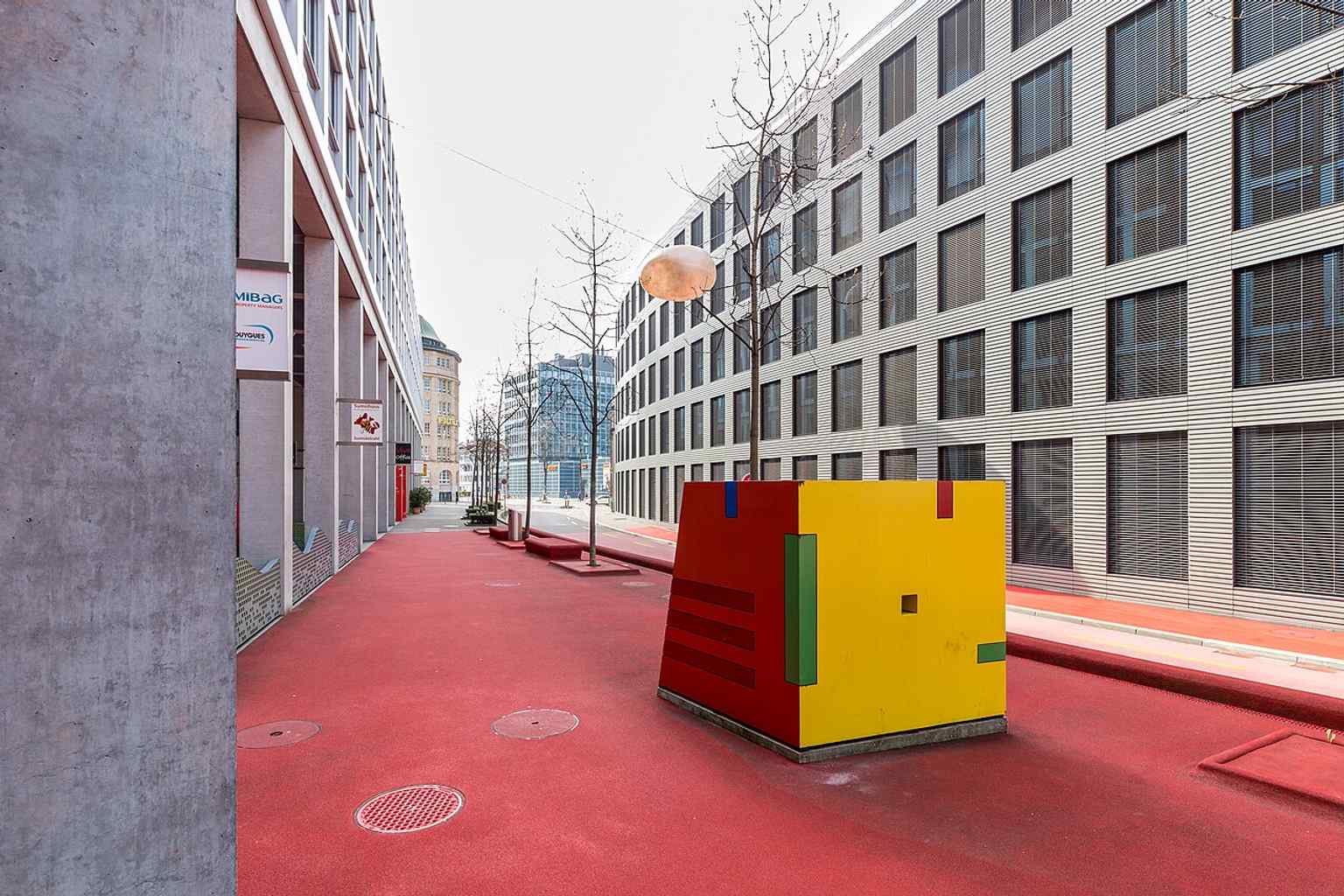 An earlier view of the Stadtlounge in St. Gallen, useful for showing how the installation looked shortly after completion.